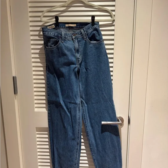 Levi’s Baggy Dad Blue Denim Jeans - Picture 2 of 3